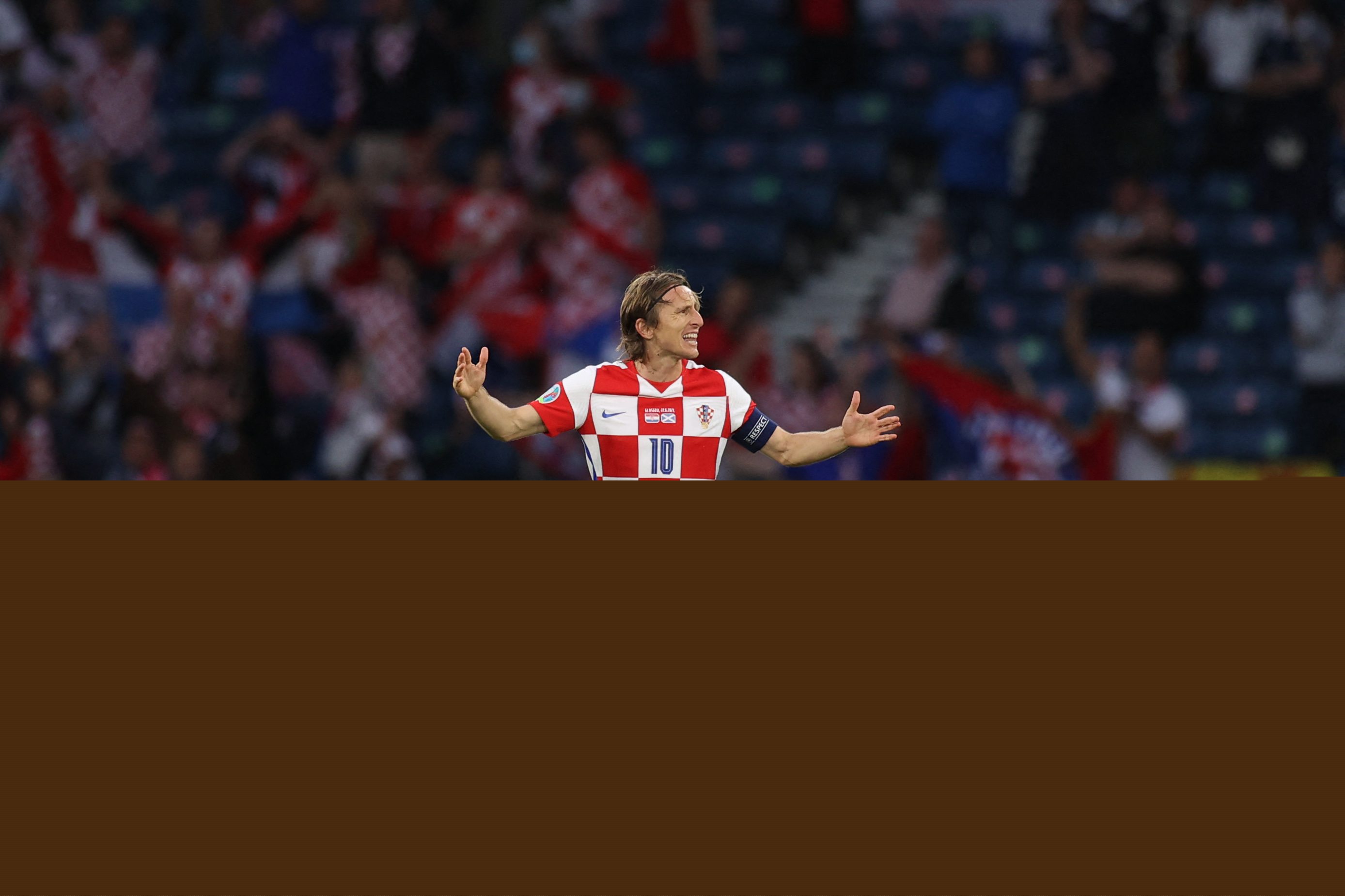 火箭丢失最大优势，杜兰特难辞其咎！申京失误连连，一人首发安排令人质疑